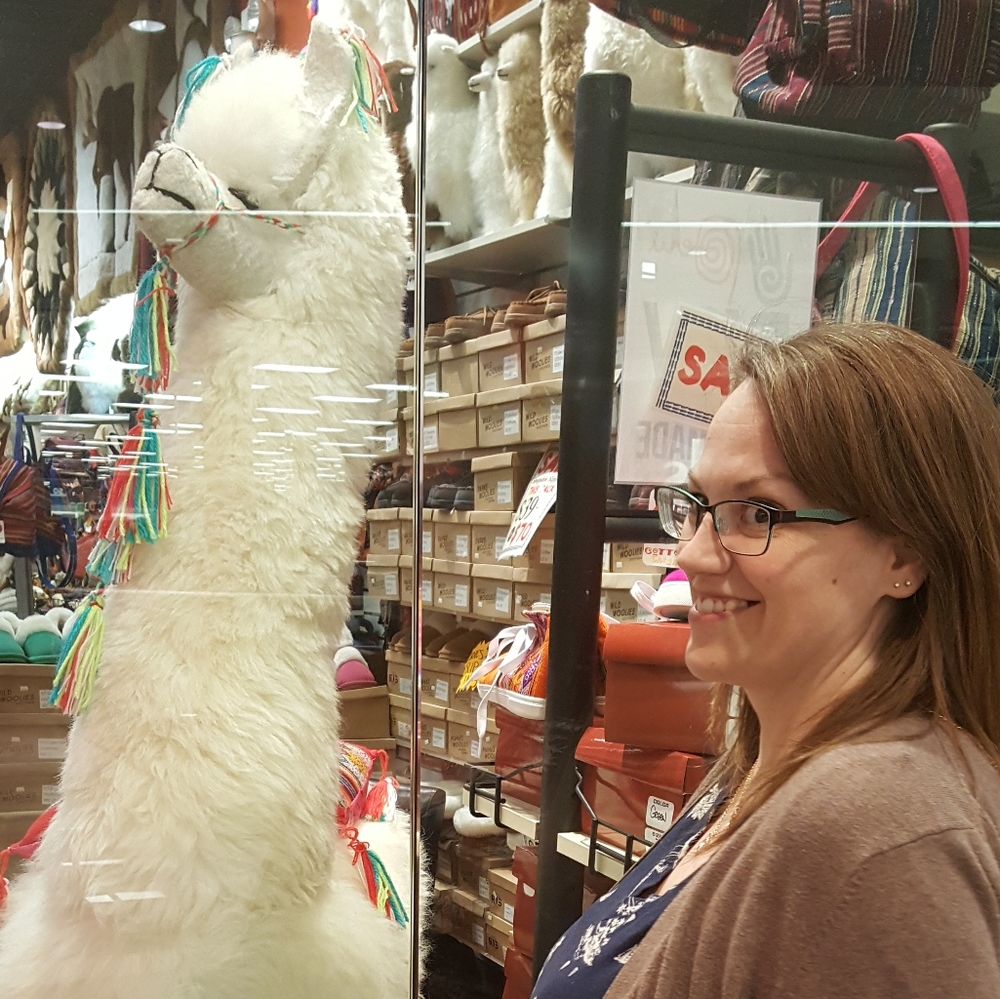 Meet your Posher, Andrea!